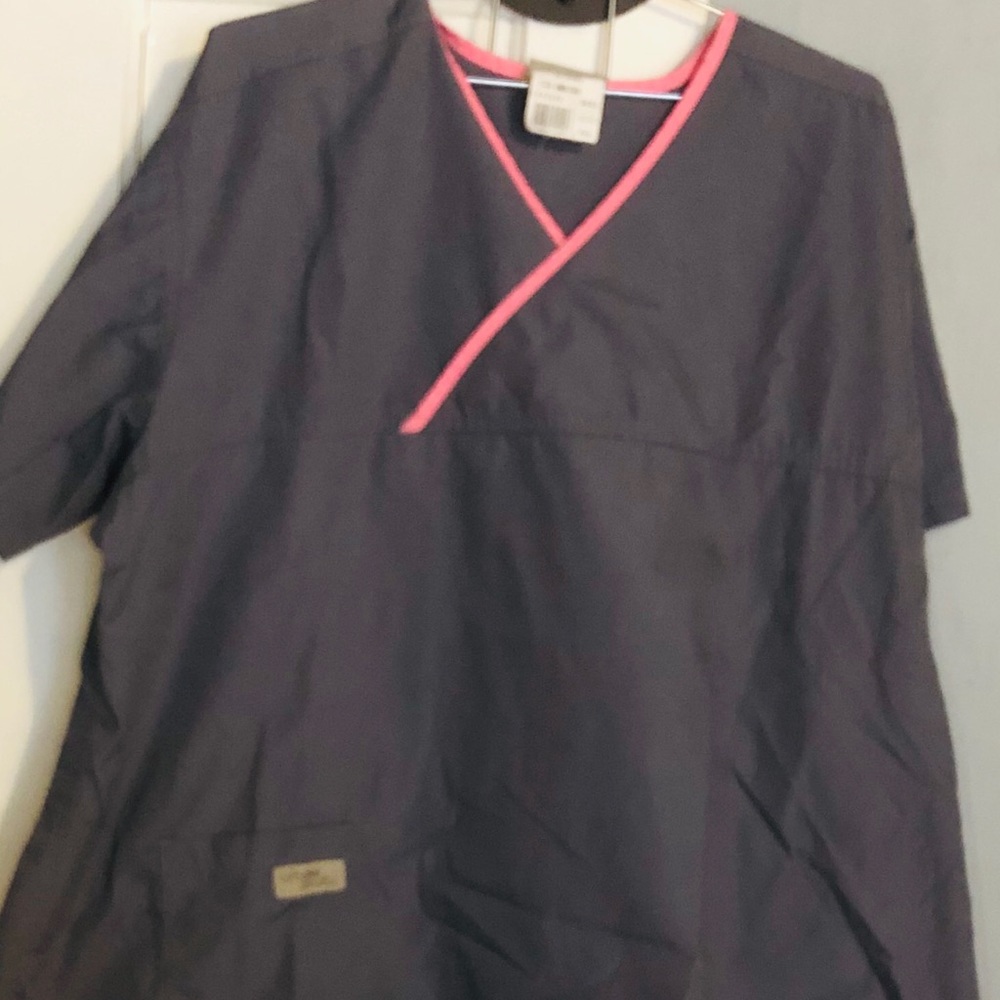 Women’s scrub set